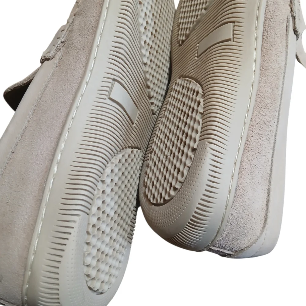 Donald J. Pliner Men's Size 10 Beige Suede Loafers